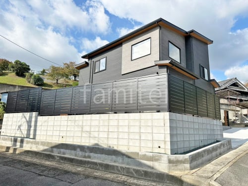 ブロック塀 (化粧ブロック) 太陽エコブロックス 普通CB アルミ形材 フェンス LIXIL AB YS3型 横スリット3 目隠し