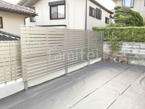 目隠しフェンス塀 YKKAP シンプレオYS3型 2段柱