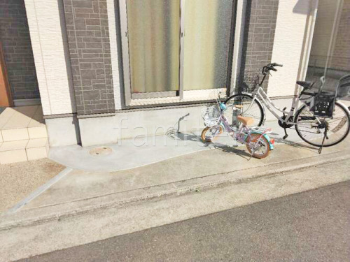 �ڴ֥��󥯥꡼��