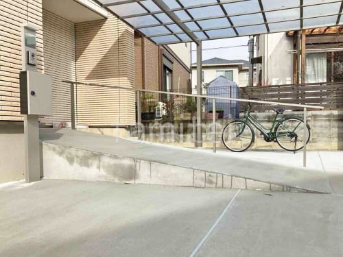 ���إ��ץ����� �������� �ꤹ�� LIXIL �������졼��