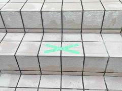 �������佤