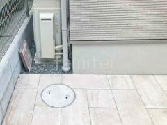 �������佤