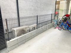 ブロック塀 (化粧ブロック) 太陽エコブロックス 普通CB スチールメッシュ フェンス YKKAP イーネット3F型 スチール柱 境界・メッシュ