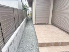 犬走り 防犯砂利敷き バラス砕石 防草シート加工