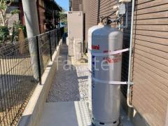 犬走り 防犯砂利敷き バラス砕石 防草シート加工