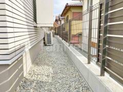 犬走り 防犯砂利敷き バラス砕石 防草シート加工