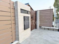 門柱 壁タイル貼り タカショー 木製調セラ ウォール RC杉板 宅配ボックス ユニソン ヴィコDB100