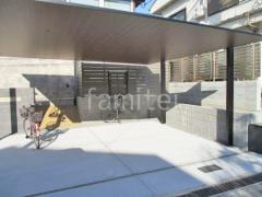 柱色 ブラック 屋根色 クリエモカ