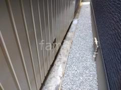 犬走り 防犯砂利敷き バラス砕石 防草シート加工