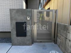 モダン門柱 壁タイル貼り タカショー セラレバンテ 宅配ボックス ユニソン ヴィコDB100 後出し 玄関門扉 LIXIL AB YR1型 片開き