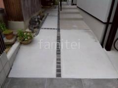 玄関アプローチ 土間コンクリート ピンコロ石目地
