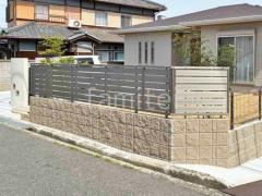 ブロック塀 (化粧ブロック) 久保田セメント バリュー1 ナチュラルGウッド アルミ形材 フェンス LIXIL 木製調AB YS3型 横スリット3 目隠し 木調・ラティス