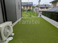 人工芝敷き 施主支給